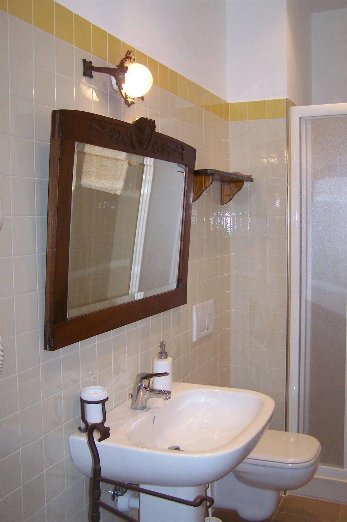 B&B Torre Lara Belgirate Εξωτερικό φωτογραφία